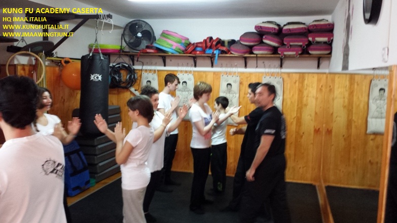 www.kungfuitalia.it  kung fu academy Caserta Italia International Martial Arts Alliance IMAA corso istruttori wing tjun tsun chun difesa personale arti marziali cinesi corso Sifu Mezzone